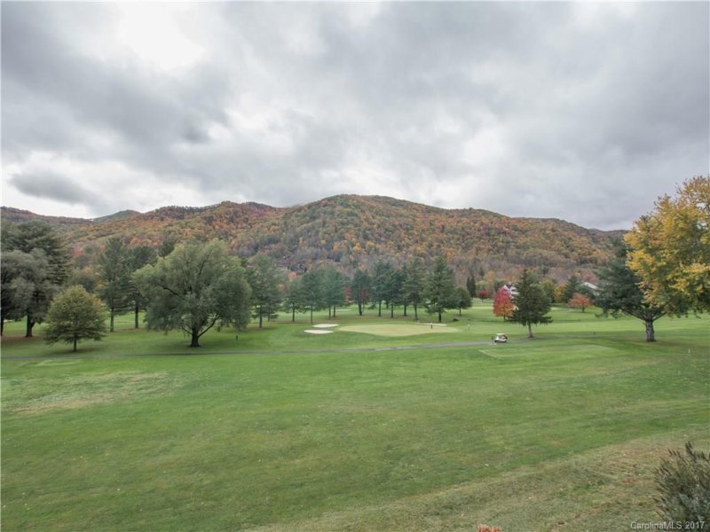 Property image 3 at 10 Plateau Drive, Maggie Valley, NC 28751