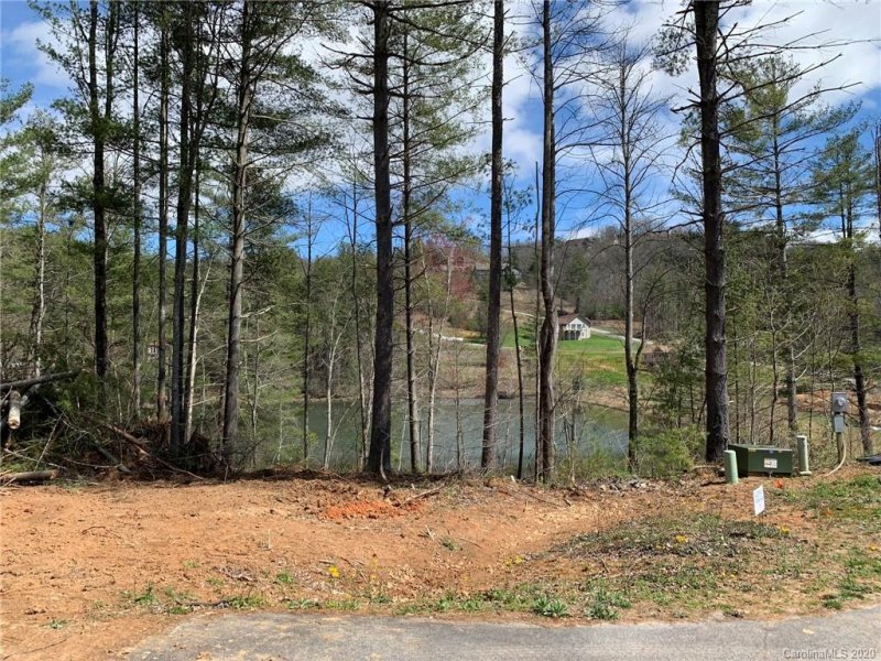 Property image 3 at 0 Crystal Heights Drive, Hendersonville, NC 28739