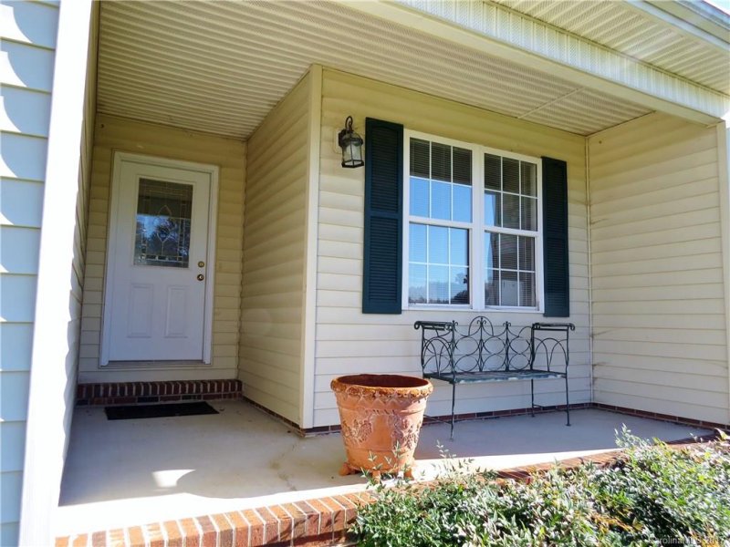 Property image 3 at 116 Fairgate Drive, Statesville, NC 28625