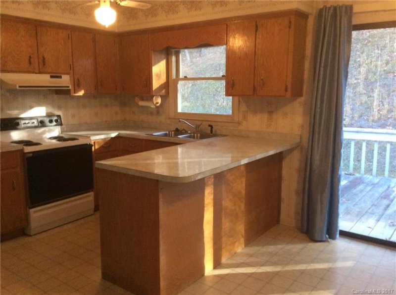 Property image 3 at 113 Belleview Road, Waynesville, NC 28786