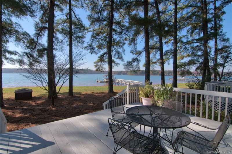 Property image 5 at 111 Breezeview Place, Mooresville, NC 28117