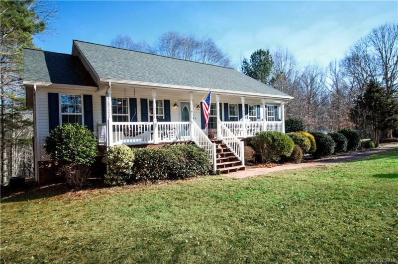 160 Kingfisher Drive