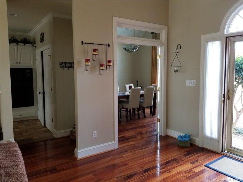 Property image 3 at 145 Couples Court, Matthews, NC 28104