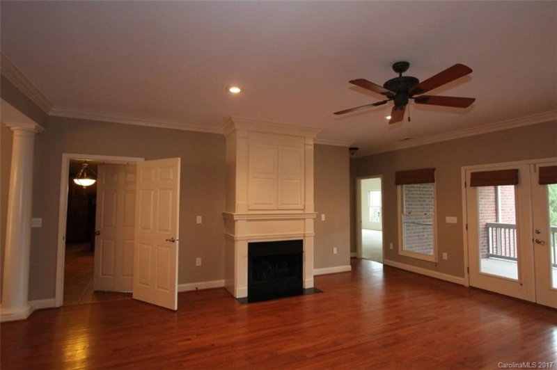 Property image 3 at 126 Harbor Point Drive, Cherryville, NC 28021