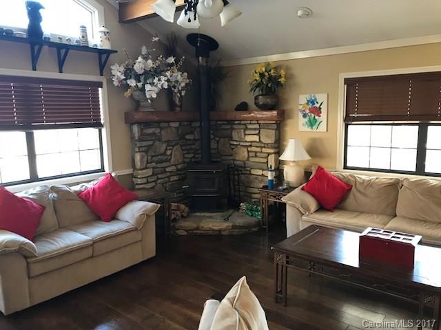 Property image 3 at 35 Laurel Creek Drive, Hendersonville, NC 29792