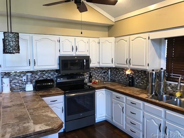 Property image 5 at 35 Laurel Creek Drive, Hendersonville, NC 29792