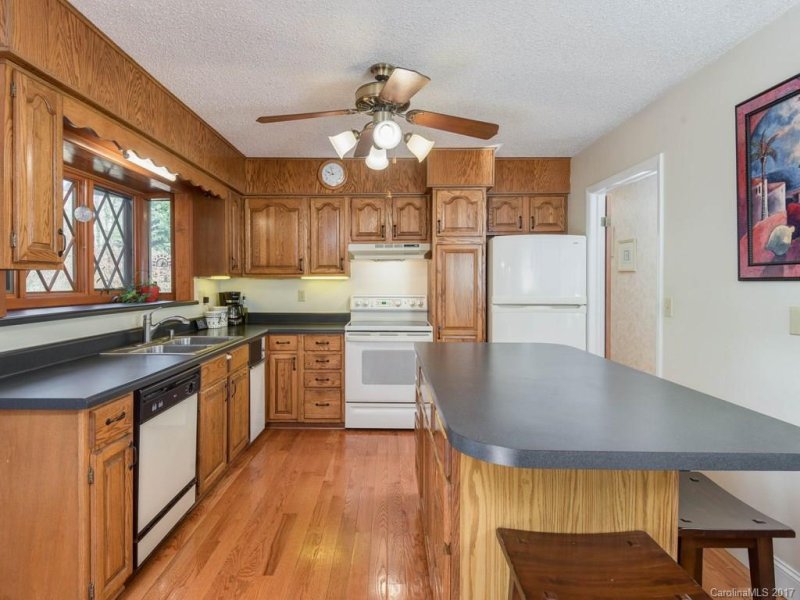 Property image 5 at 911 Weston Road, Arden, NC 28704