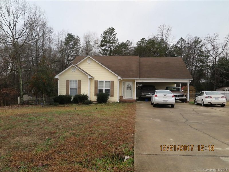 Property image 2 at 506 Sara Court, Gastonia, NC 28052