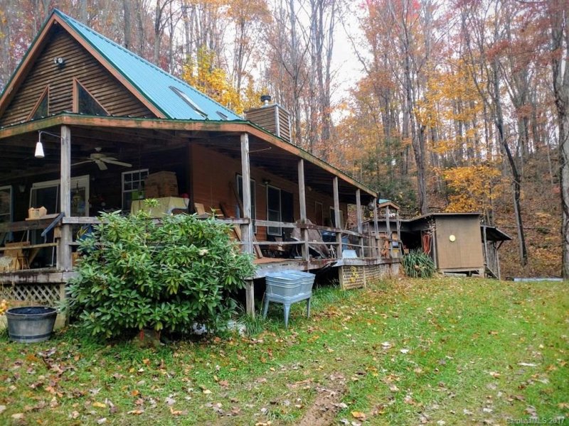 2404 Heath Peak Road