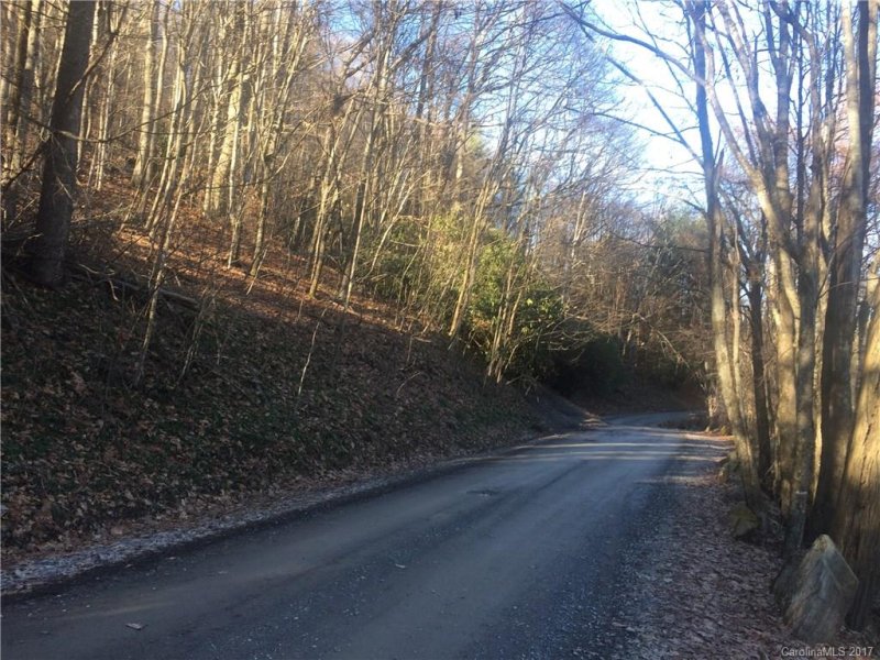 Property image 2 at 19 Huckleberry Drive, Maggie Valley, NC 28751