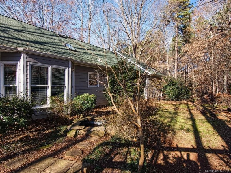 Property image 3 at 140 Rustic Way Lane, Mooresville, NC 28117