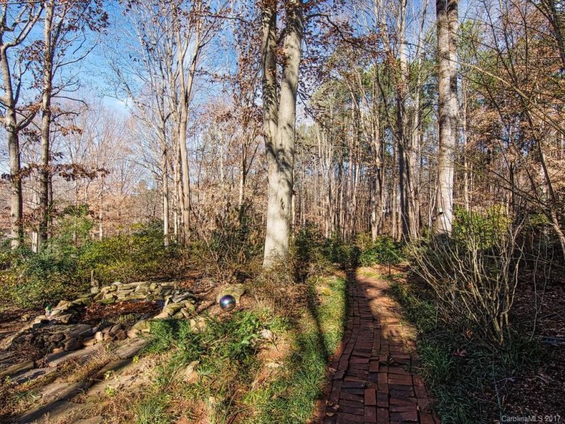 Property image 4 at 140 Rustic Way Lane, Mooresville, NC 28117