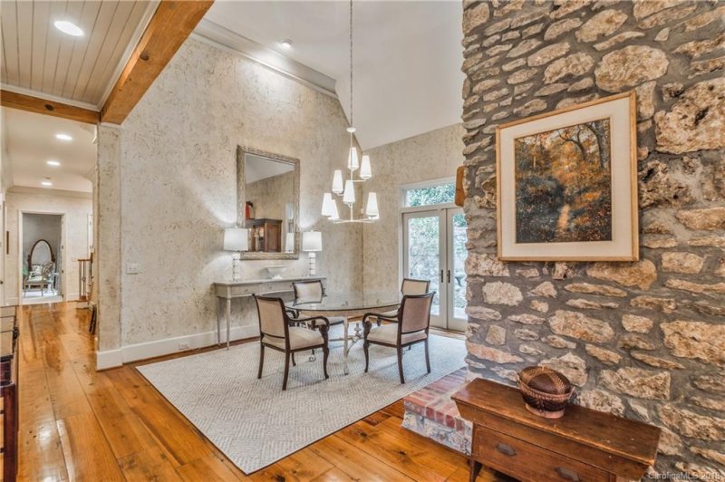 Property image 5 at 2415 La Maison Drive, Charlotte, NC 28226