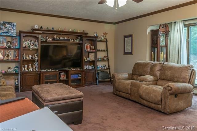 Property image 4 at 3001 Chestnut Tree Road, Hendersonville, NC 28792