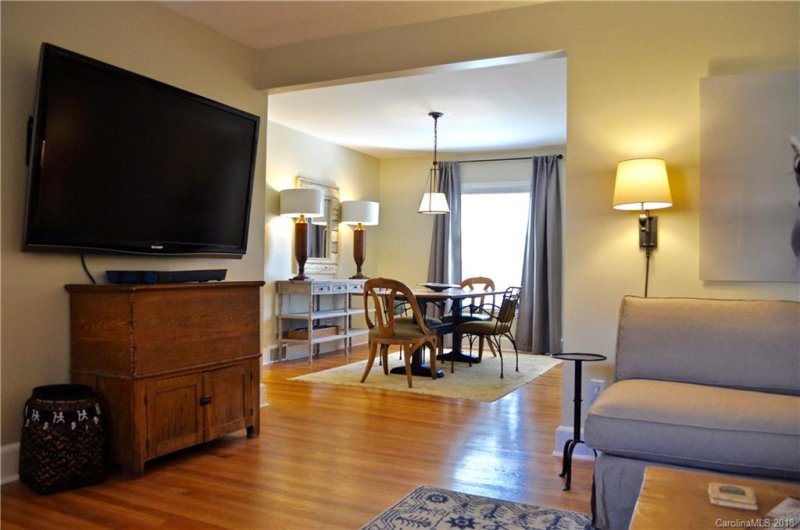 Property image 4 at 27 Shorewood Drive, Asheville, NC 28804