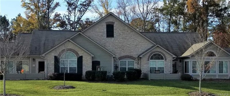 Property image 2 at 3538 S Bank Court, Matthews, NC 28105