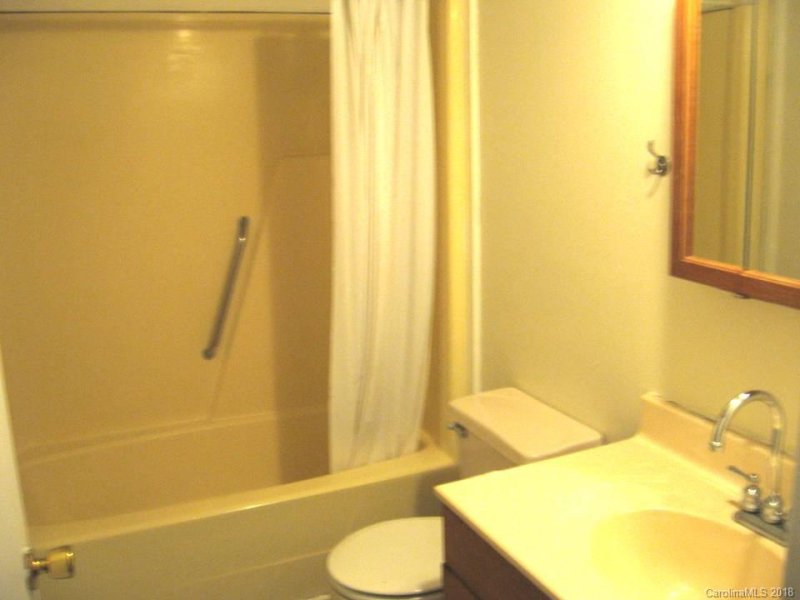 Property image 3 at 127 Rustic Way Lane, Mooresville, NC 28117