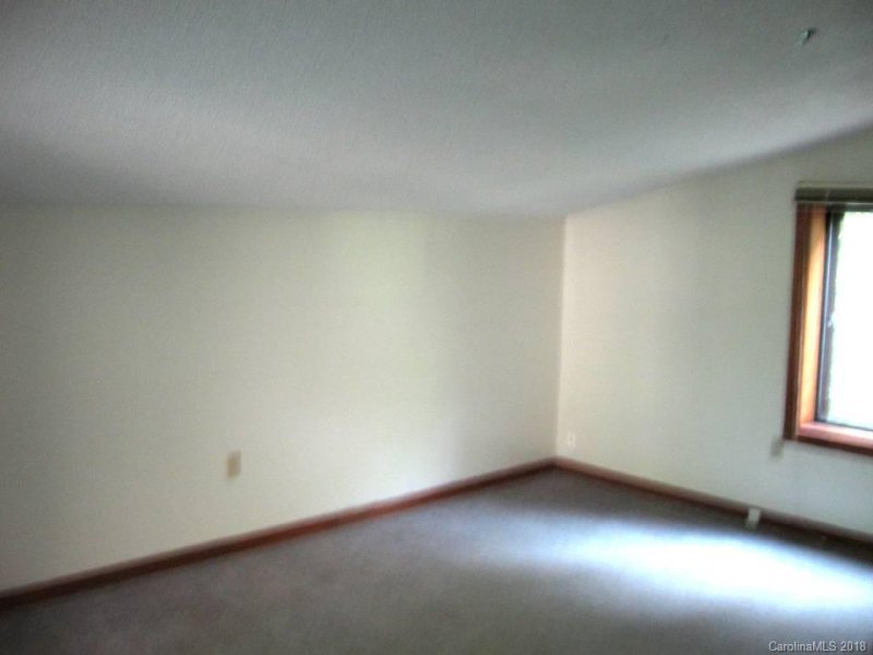 Property image 5 at 127 Rustic Way Lane, Mooresville, NC 28117