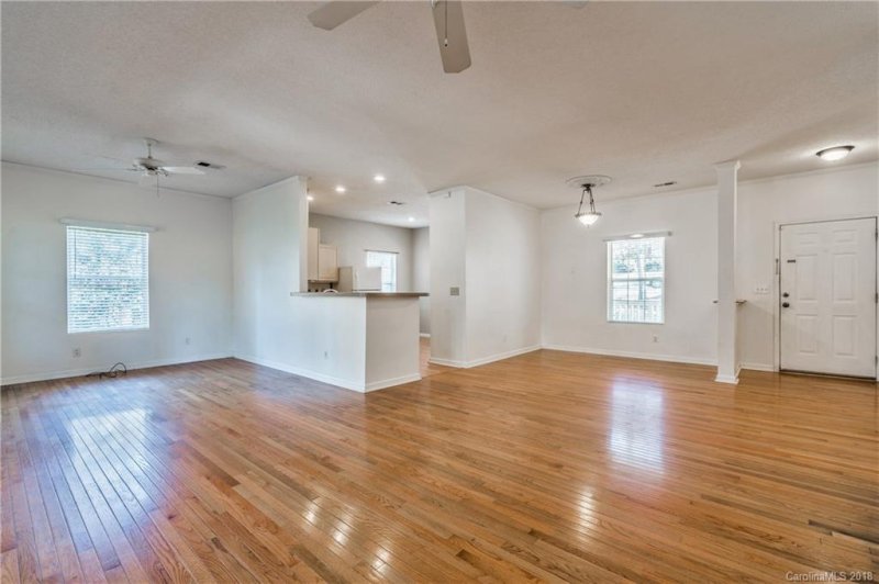 Property image 3 at 1132 Marietta Street, Charlotte, NC 28214