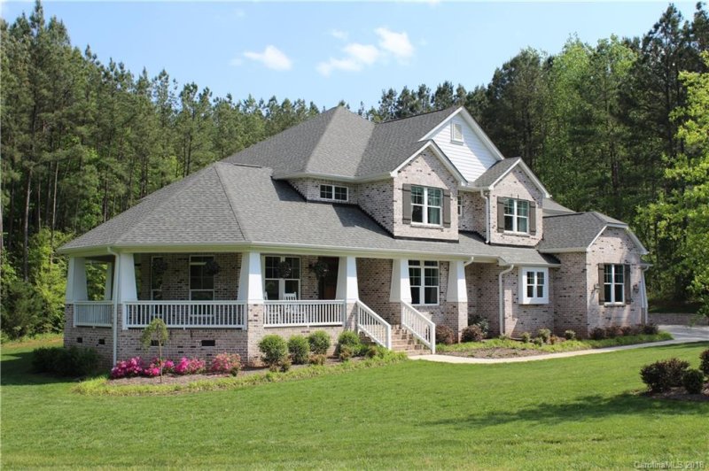 Property image 2 at 538 Little Cove Lane, Lake Wylie, SC 29710