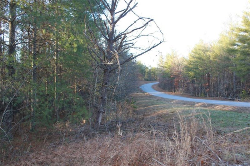 6080 Collette Ridge Circle