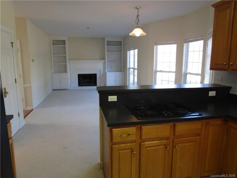 Property image 4 at 10411 Rougemont Lane, Charlotte, NC 28277