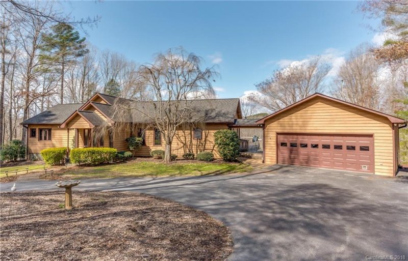 Property image 3 at 153 Sassafras Hill Drive, Rutherfordton, NC 28139