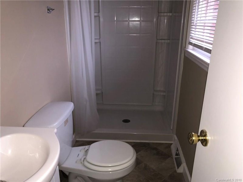 Property image 5 at 2517 Linwood Road, Gastonia, NC 28052