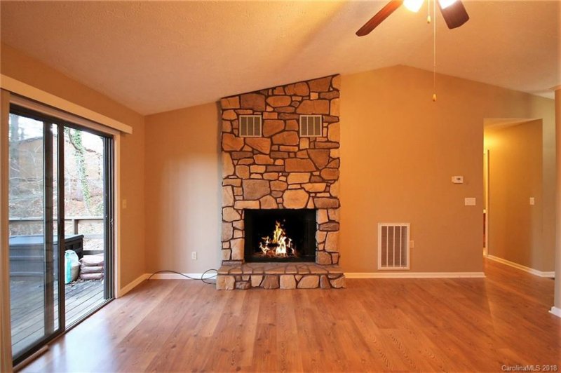 Property image 3 at 31 Unity Court, Etowah, NC 28729