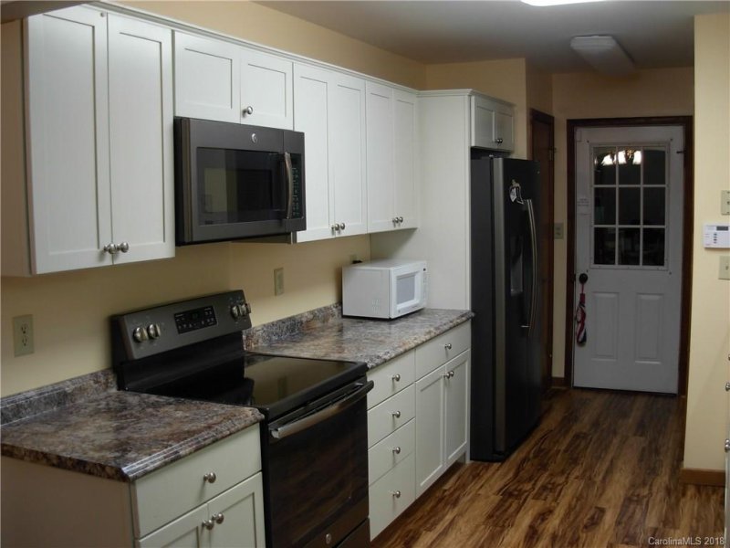 Property image 4 at 233 Pleasant View Drive, Lake Toxaway, NC 28747