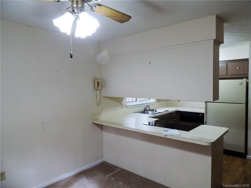 Property image 4 at 50 Maxine Lane, Hendersonville, NC 28739