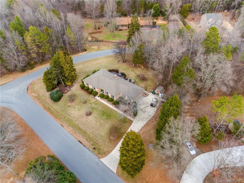 Property image 2 at 4201 Middle Stream Road, Charlotte, NC 28213