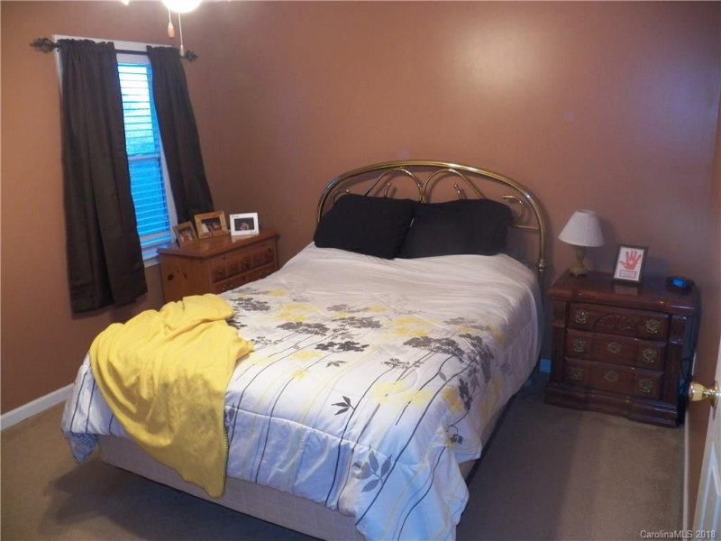 Property image 5 at 2020 Redberry Lane, Conover, NC 28613