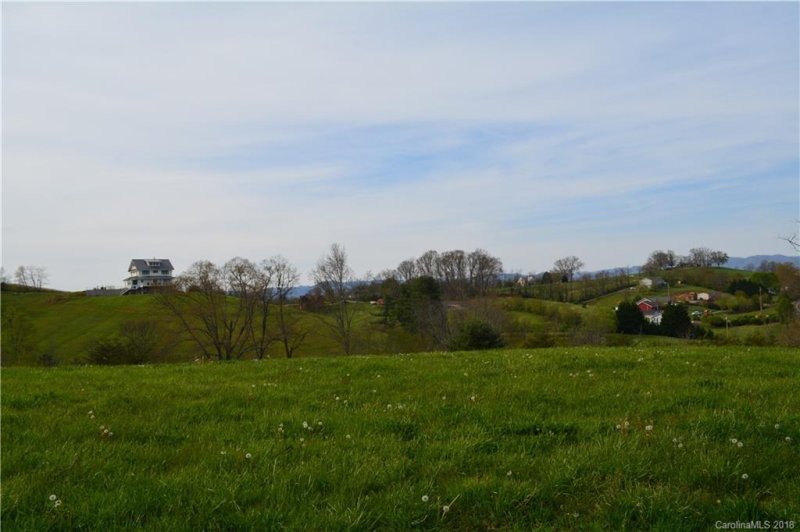 Property image 3 at 42 Horizon Way, Alexander, NC 28701