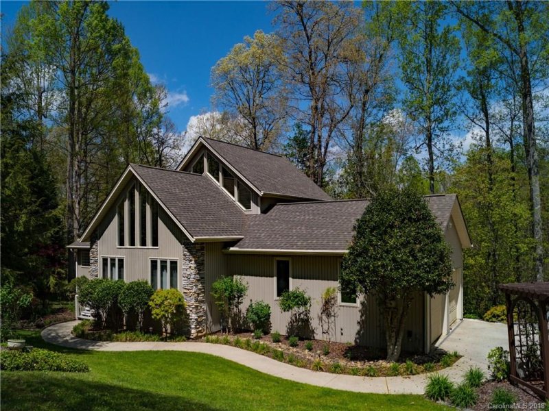 Property image 2 at 48 Kindling Trail, Horse Shoe, NC 28742