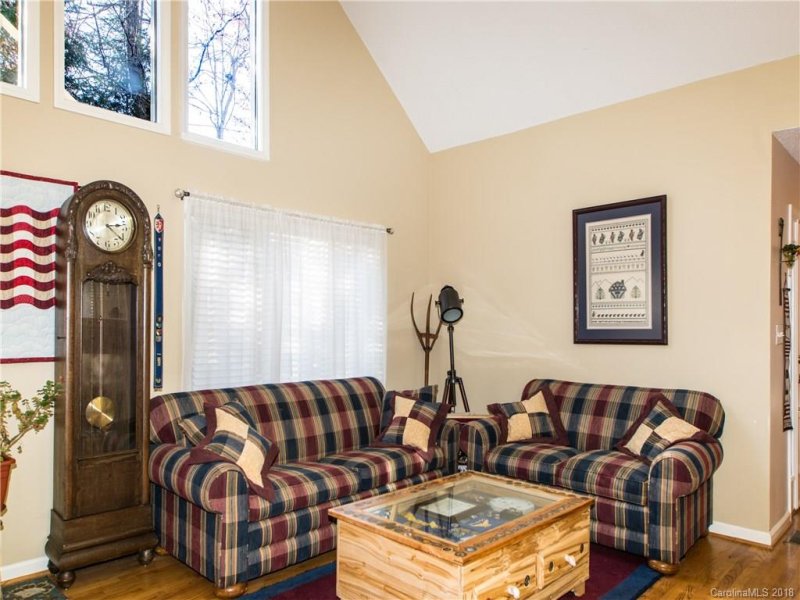 Property image 4 at 48 Kindling Trail, Horse Shoe, NC 28742