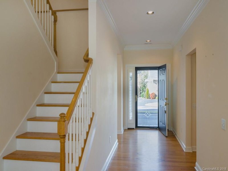 Property image 3 at 224 Towne Place Drive, Hendersonville, NC 28792