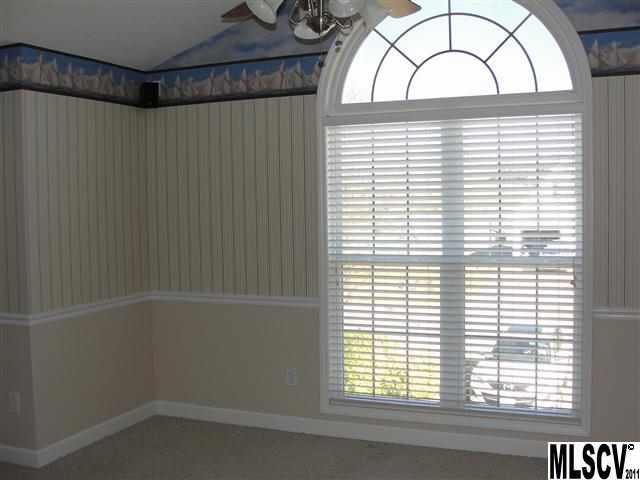 Property image 5 at 1833 Twin Ponds Drive, Hickory, NC 28602