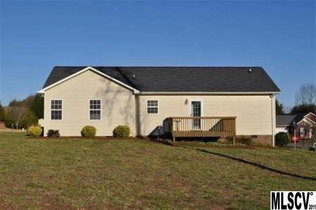 Property image 4 at 5051 Gateway Drive, Claremont, NC 28610