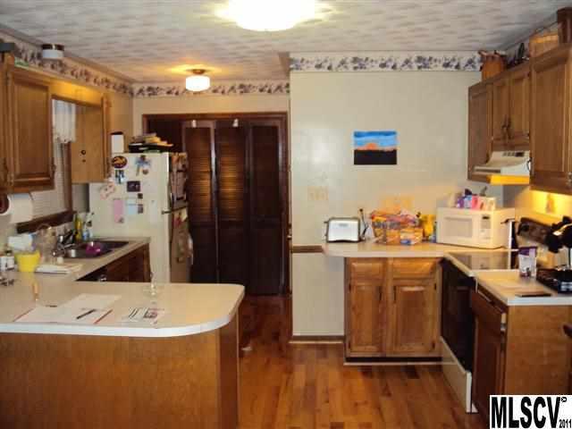 Property image 4 at 3340 46th Avenue, Hickory, NC 28601