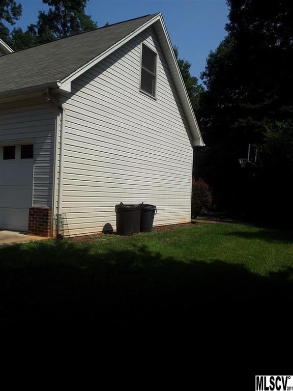 Property image 5 at 917 43rd Ave Court, Hickory, NC 28601