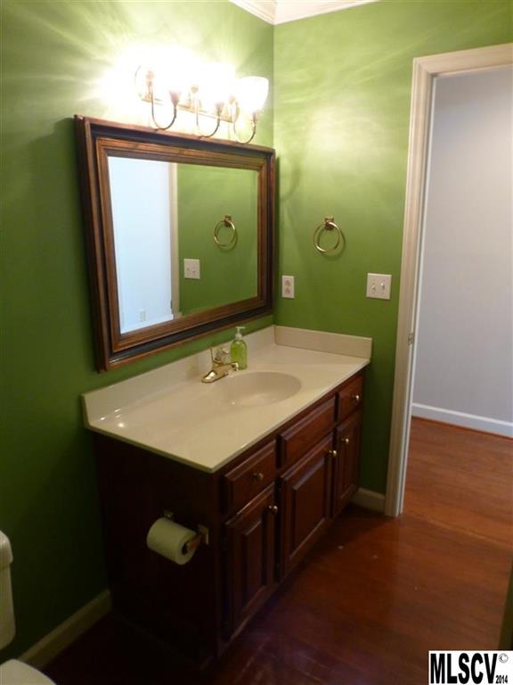 Property image 4 at 142 37th Avenue Place, Hickory, NC 28601