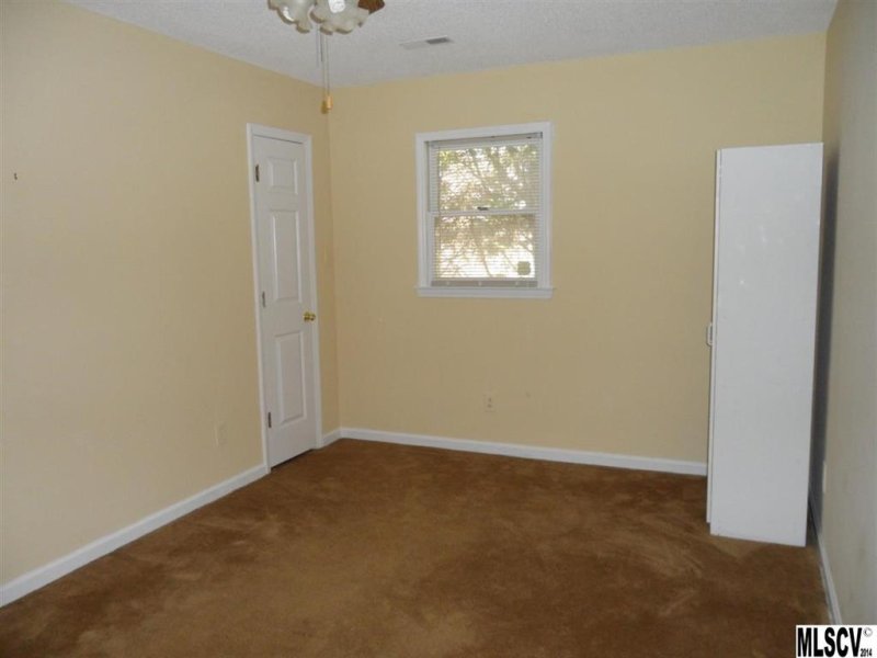 Property image 5 at 1307 32nd Street Court, Conover, NC 28613