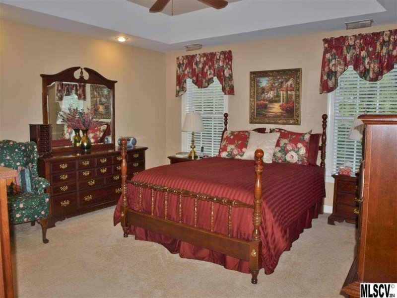 Property image 4 at 1512 35th Avenue, Hickory, NC 28601