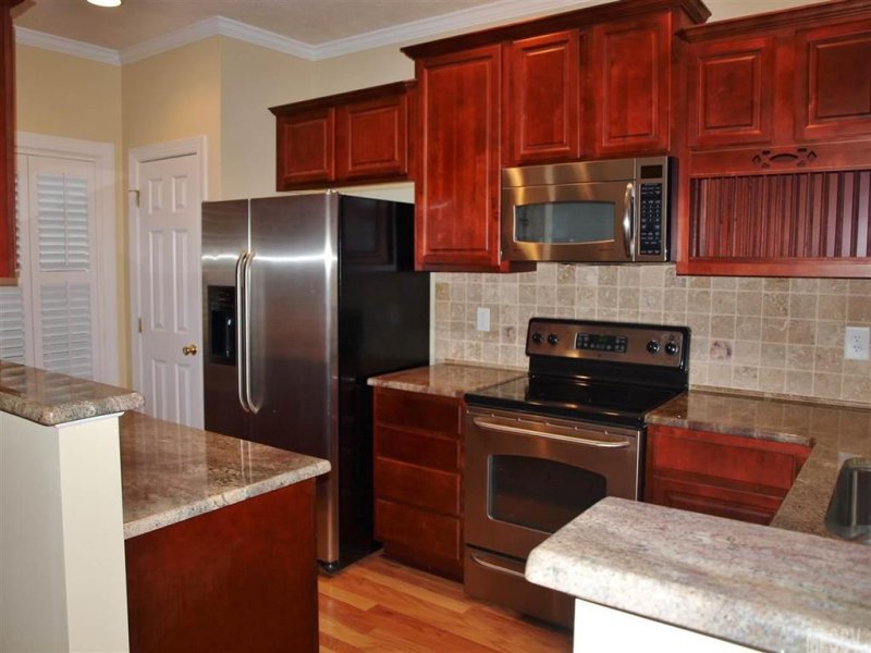 Property image 2 at 2016 Talbot Lane, Hickory, NC 28602