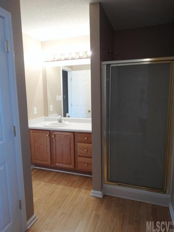 Property image 4 at 1812 Twin Ponds Drive, Hickory, NC 28602