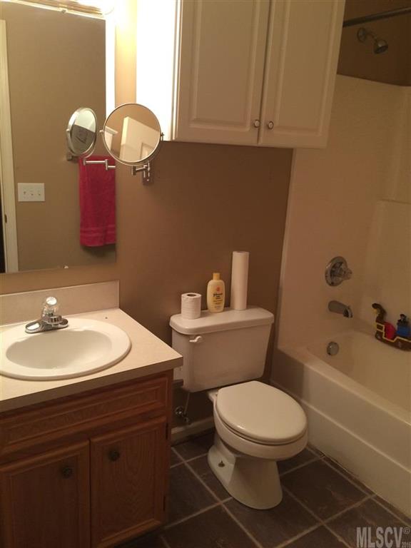 Property image 3 at 6481 Ridgeview Circle, Granite Falls, NC 28630