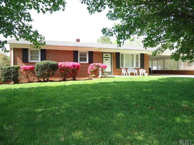 1928 27th Avenue Drive