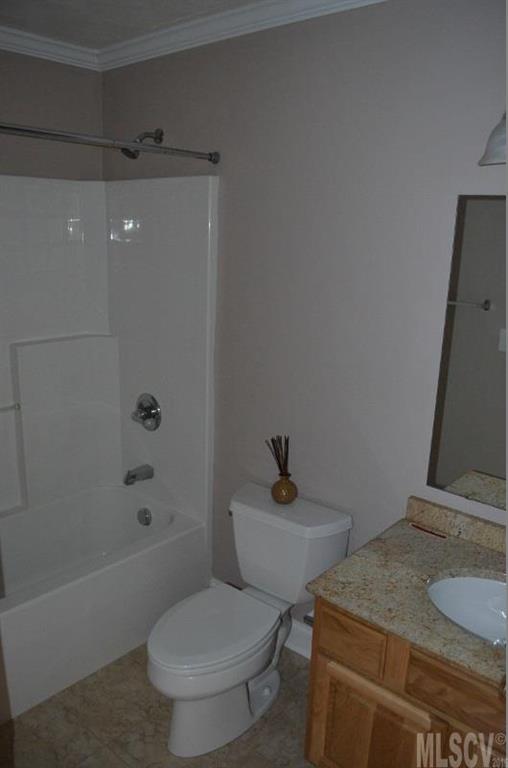 Property image 3 at 4766 Braxton Gate Lane, Hickory, NC 28602