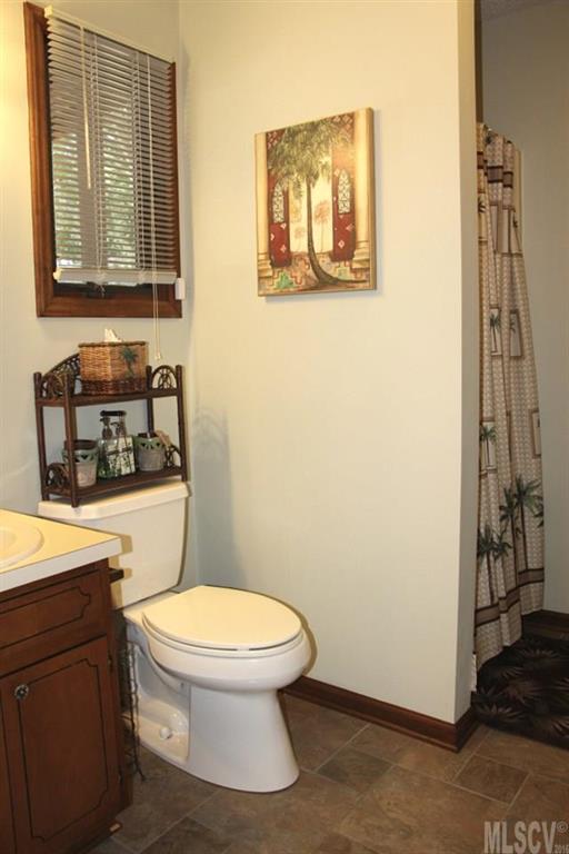 Property image 3 at 3491 Yorkland Drive, Hickory, NC 28601